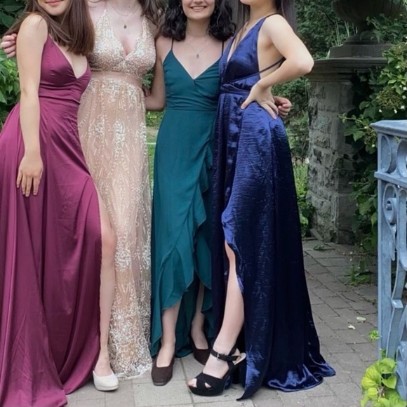 Silk blue dress - Picture 2 of 2